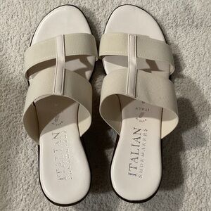 Italian Shoemakers Women's Beige Slide Sandals